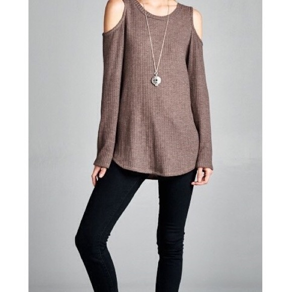 Cocoa Lightweight Thermal Top - Picture 2 of 4